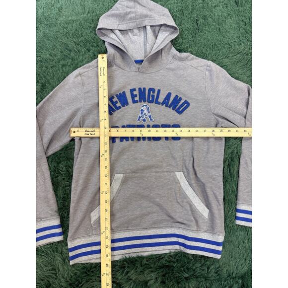 New England Patriots Hoodie Sweatshirt Gray NFL Fanatics Size Medium Unisex - Picture 3 of 6